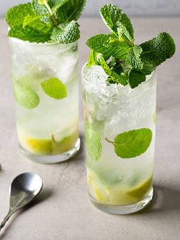 Two mojito cocktails